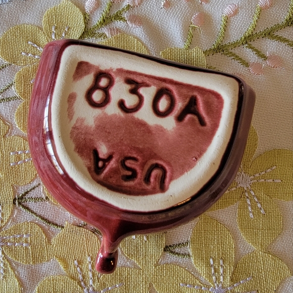 Vintage Burgundy 1930's CamArk Pottery Nesting Creamer Suger Set - Picture 11 of 11